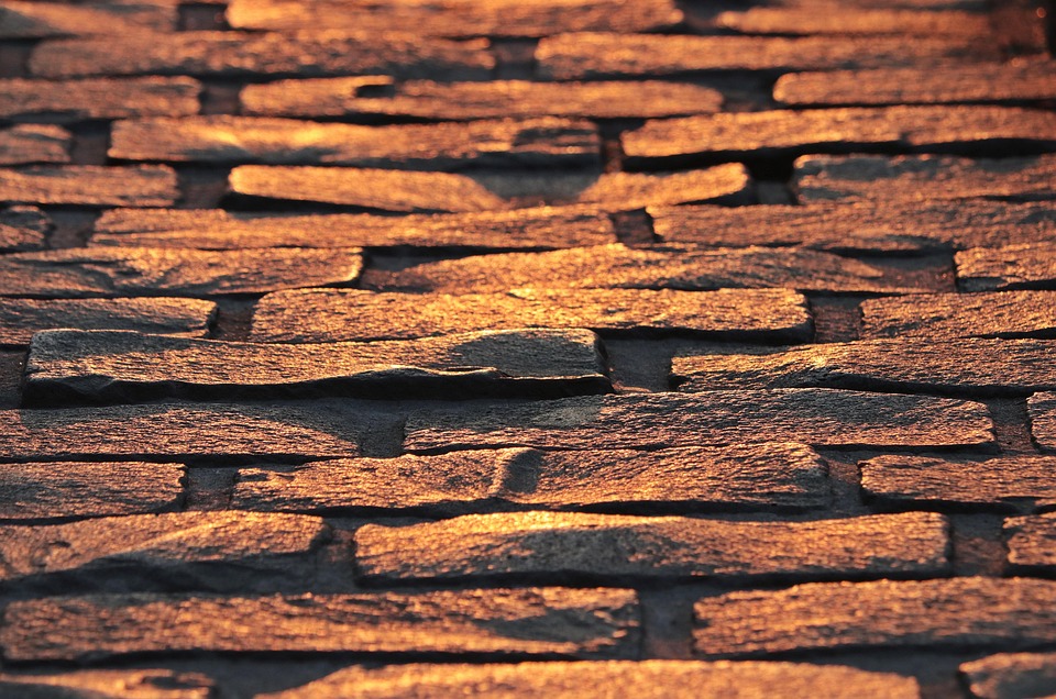 Transform Your Outdoors: The Art of Hardscape Arrangement for Stunning Landscaping